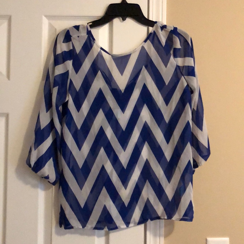 Strip blue and white blouse with a cute back